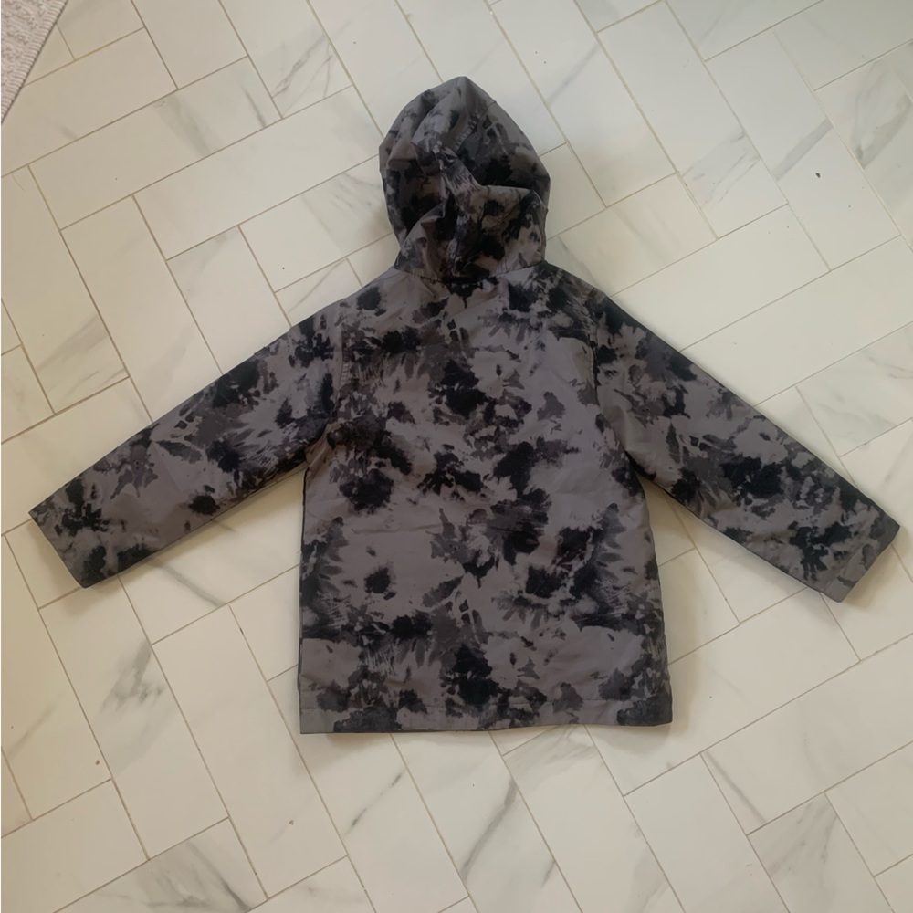 Barely worn boys spring fall rain jacket - Picture 2 of 3